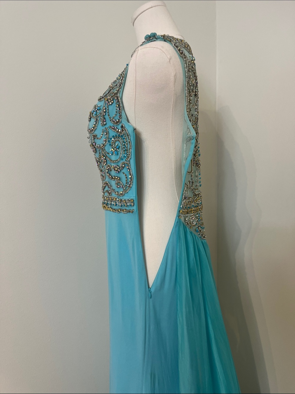 Jovani 21029 Long Formal Gown - Picture 11 of 17